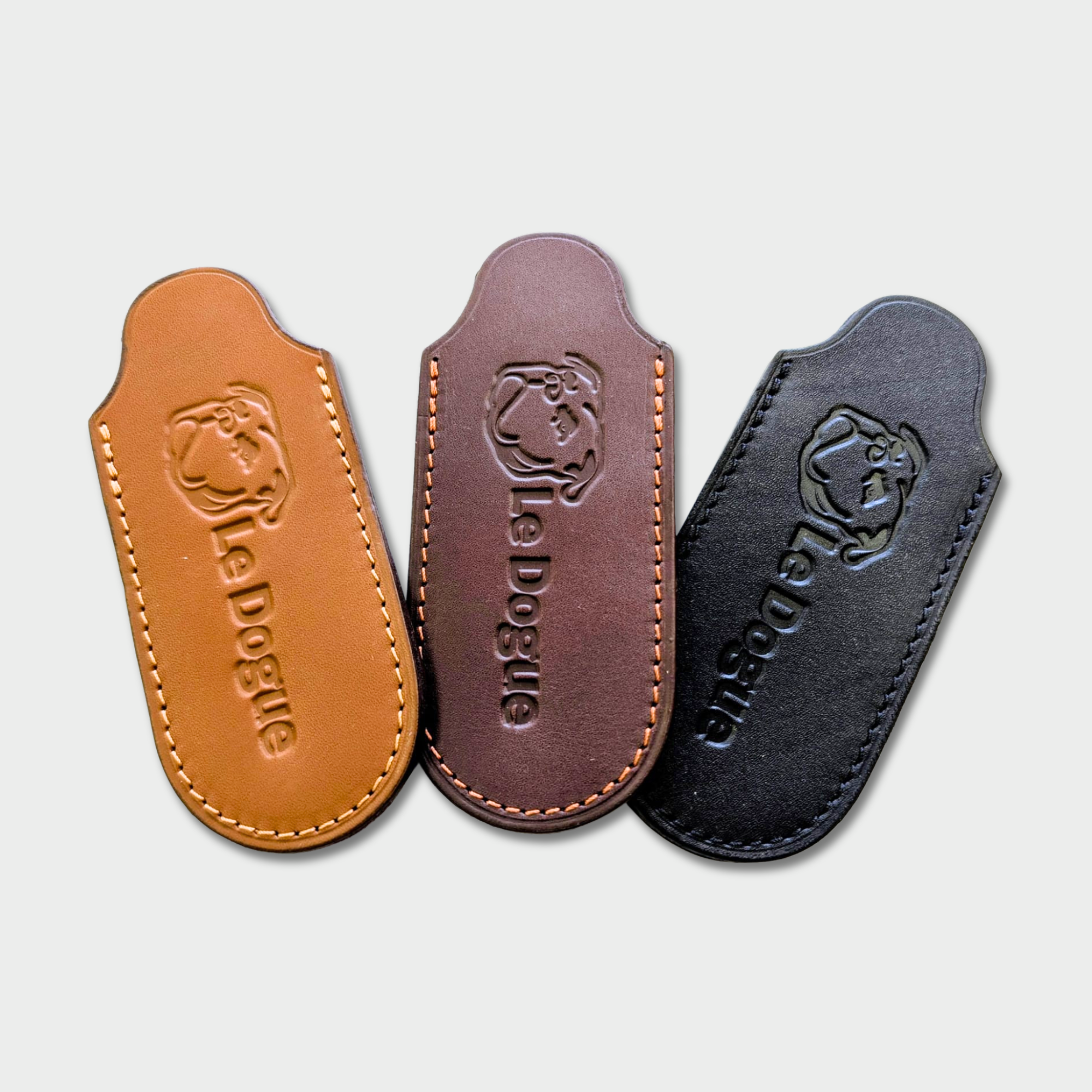 Étui cuir classique pour le Dogue