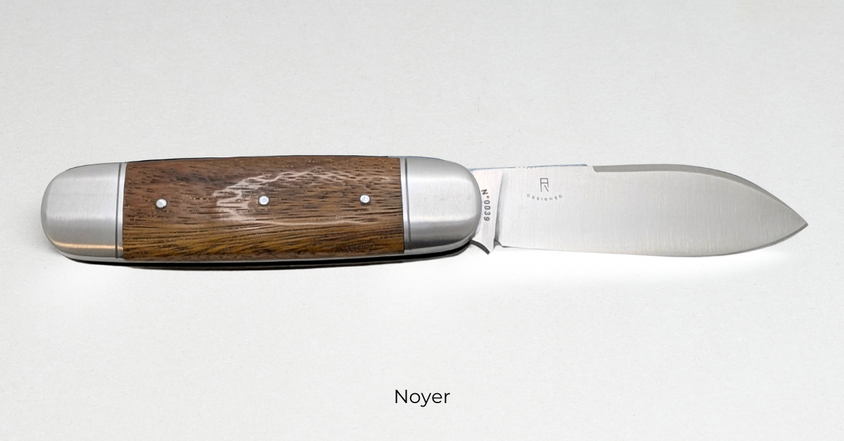Couteau Le Dogue – Manche en Noyer